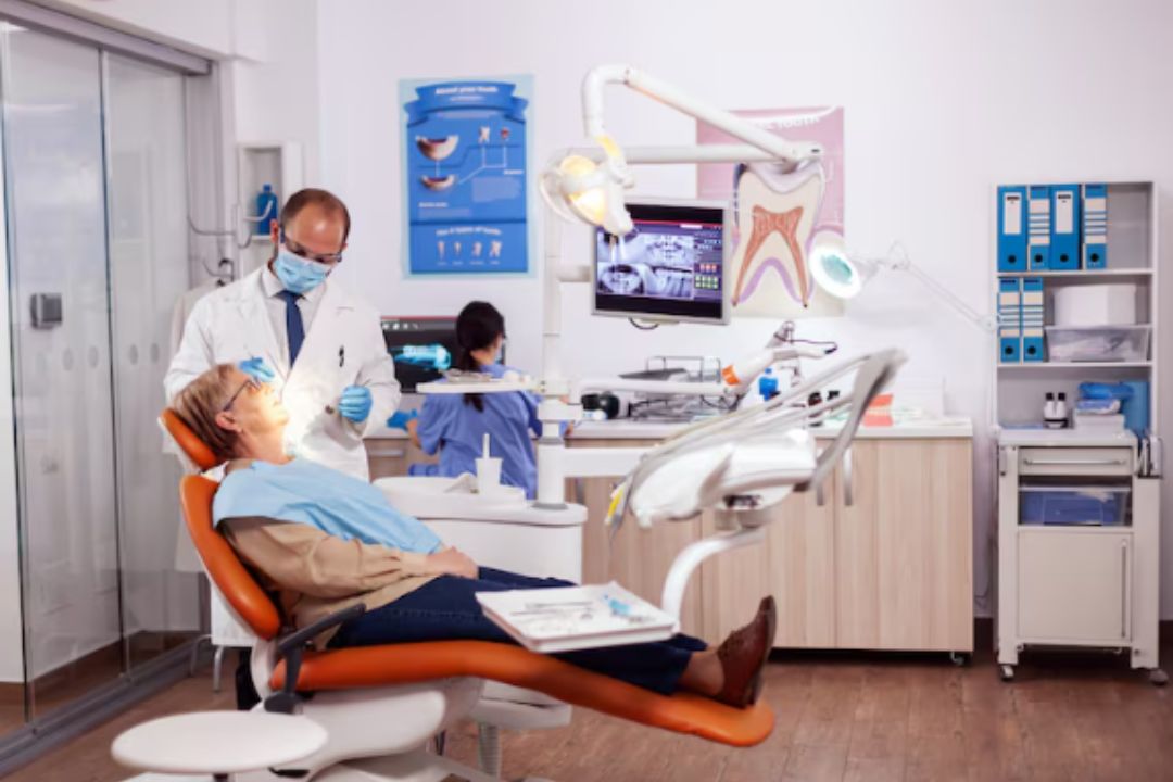 top dental clinic in pune with low cost 